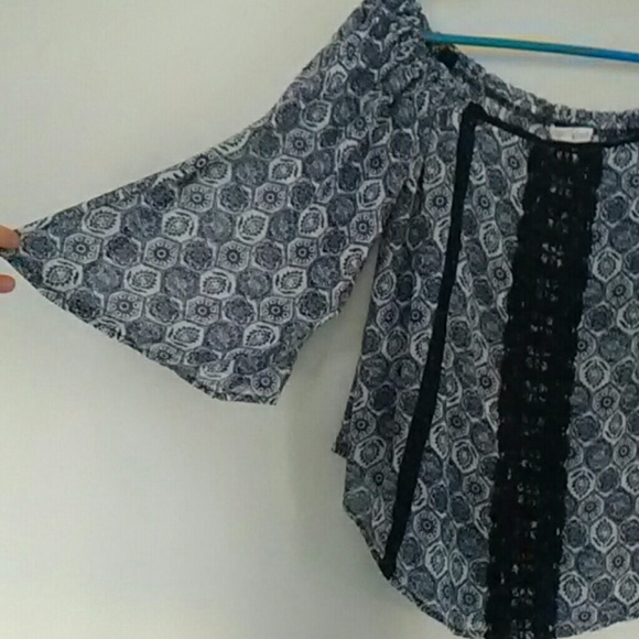 Rewind off the shoulder boho peasant style top - Picture 2 of 7